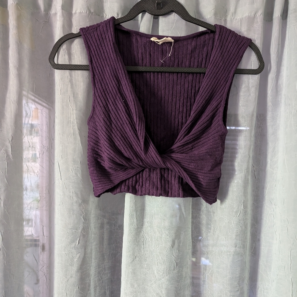 Multiple Crop Tops - image 1